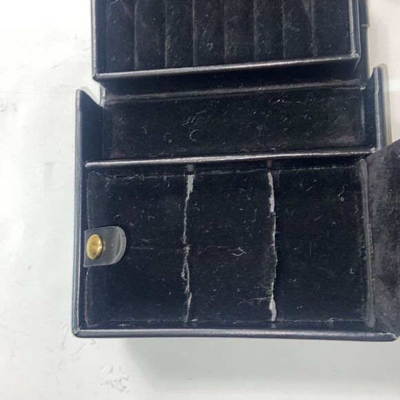 Traveling Vintage Jewelry Box & Purchase Vegan Leather - Picture 8 of 16